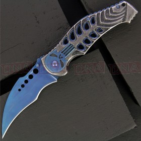 BF018030B Stainless Steel Skull Linerlock Karambit Knife | Blue